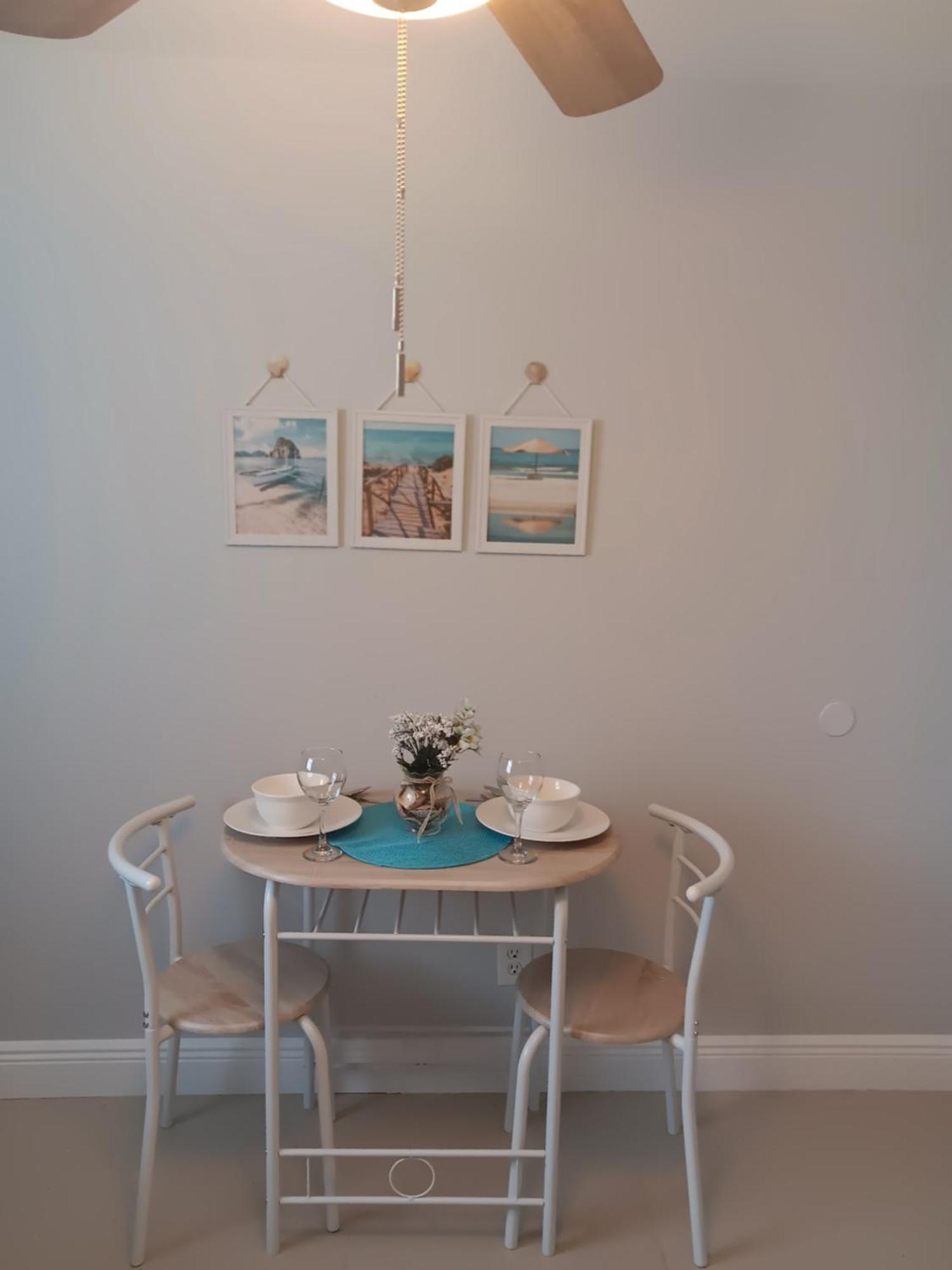 C & Y Guesthouse West Chase Экстерьер фото